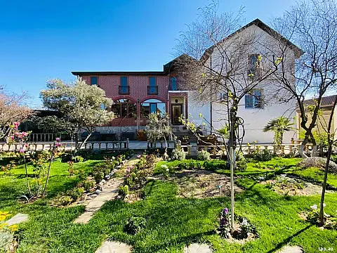 Kirayə verilir 6 otaqlı həyət evi 200 m² — Bakı, Mərdəkan 6 otaq 200.00 m²