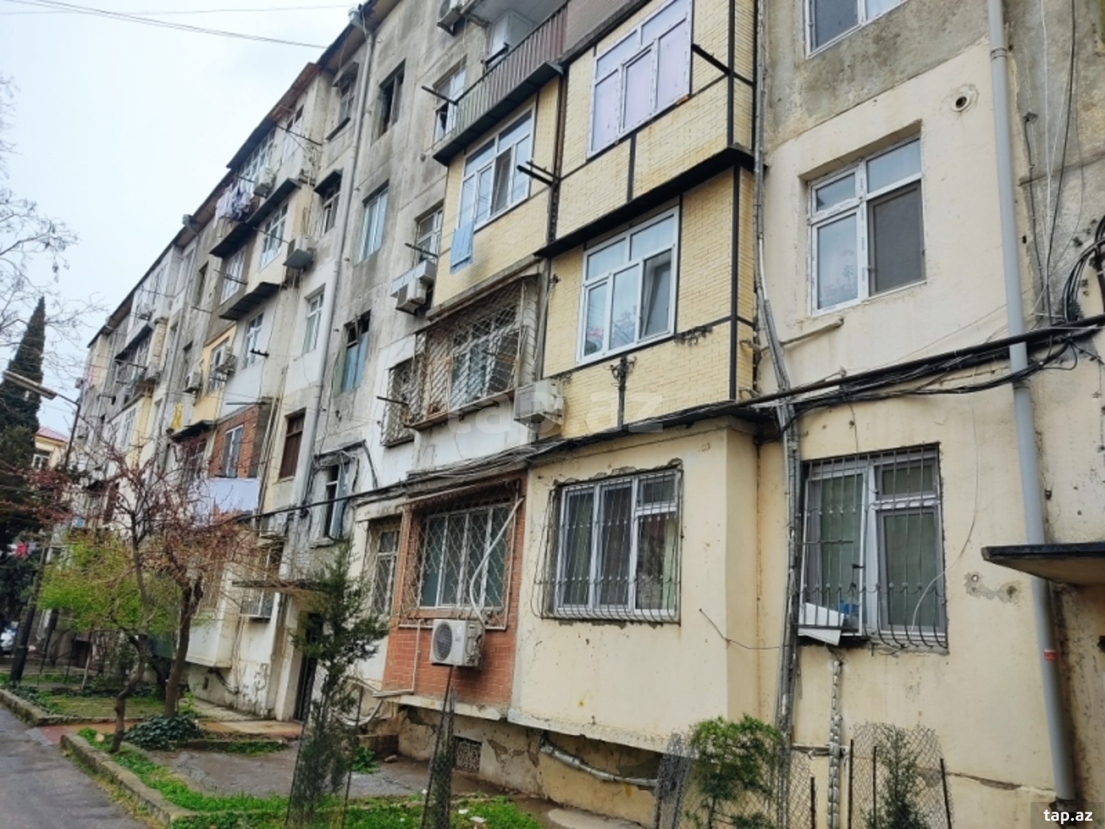 Satılır 2 otaqlı mənzil 50 m²