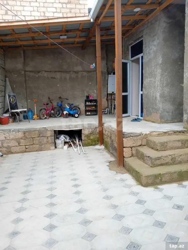 Satılır 3 otaqlı həyət evi 75 m²