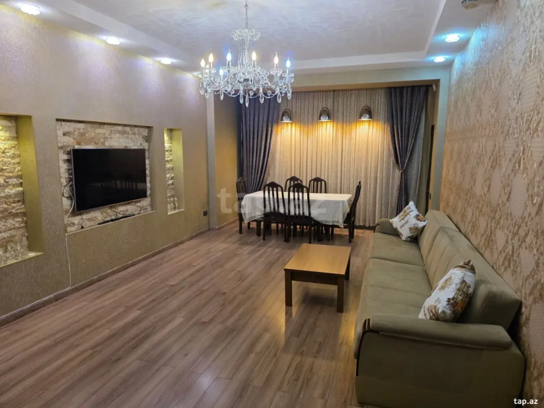 Kirayə verilir 3 otaqlı yeni tikili 130 m²