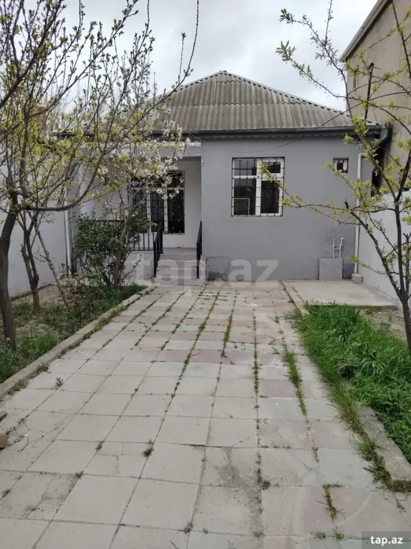 Satılır 4 otaqlı həyət evi 120 m²
