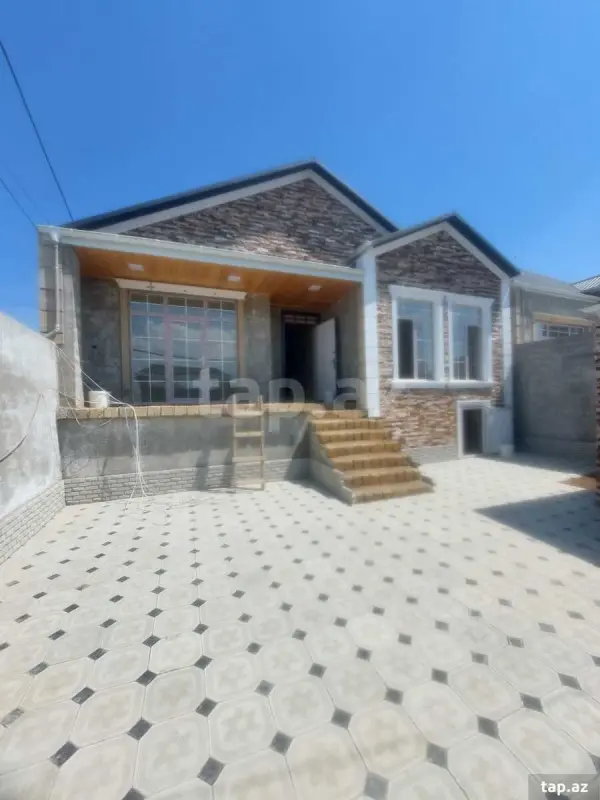 Satılır 4 otaqlı həyət evi 120 m²