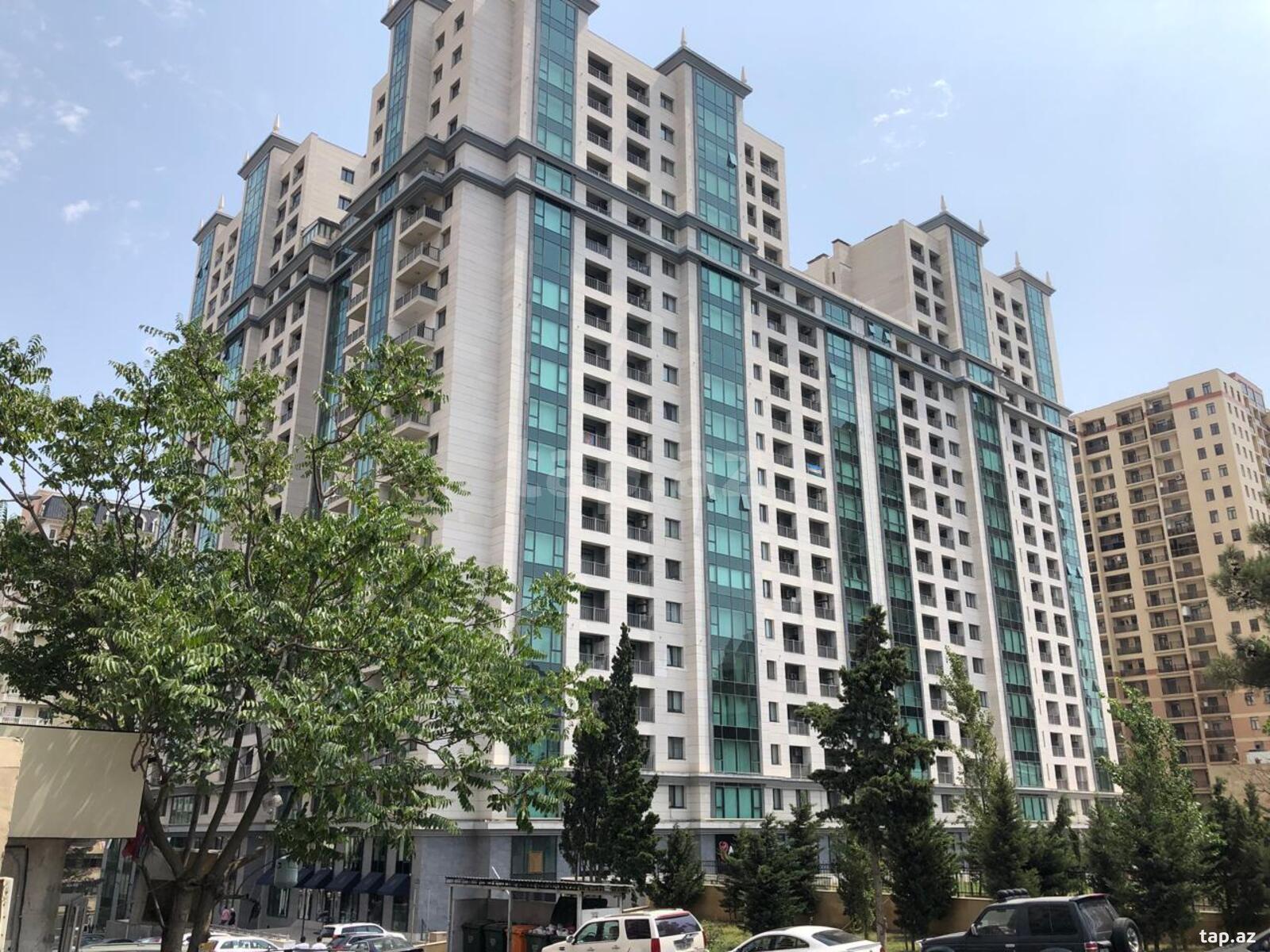 Satılır 3 otaqlı yeni tikili 136 m²