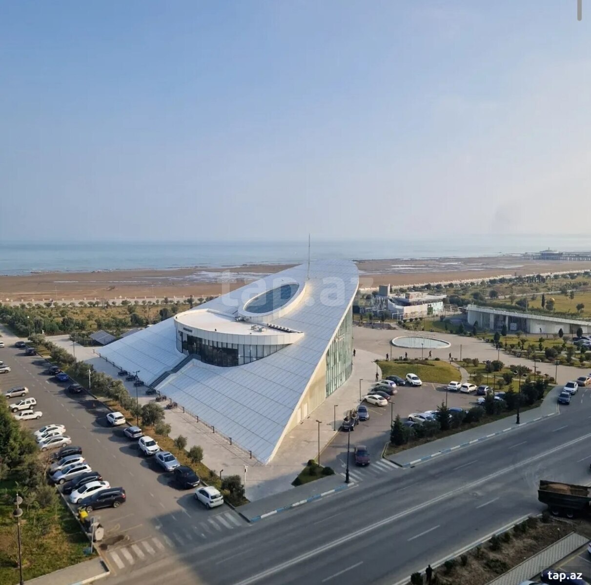 Satılır 3 otaqlı yeni tikili 87 m²