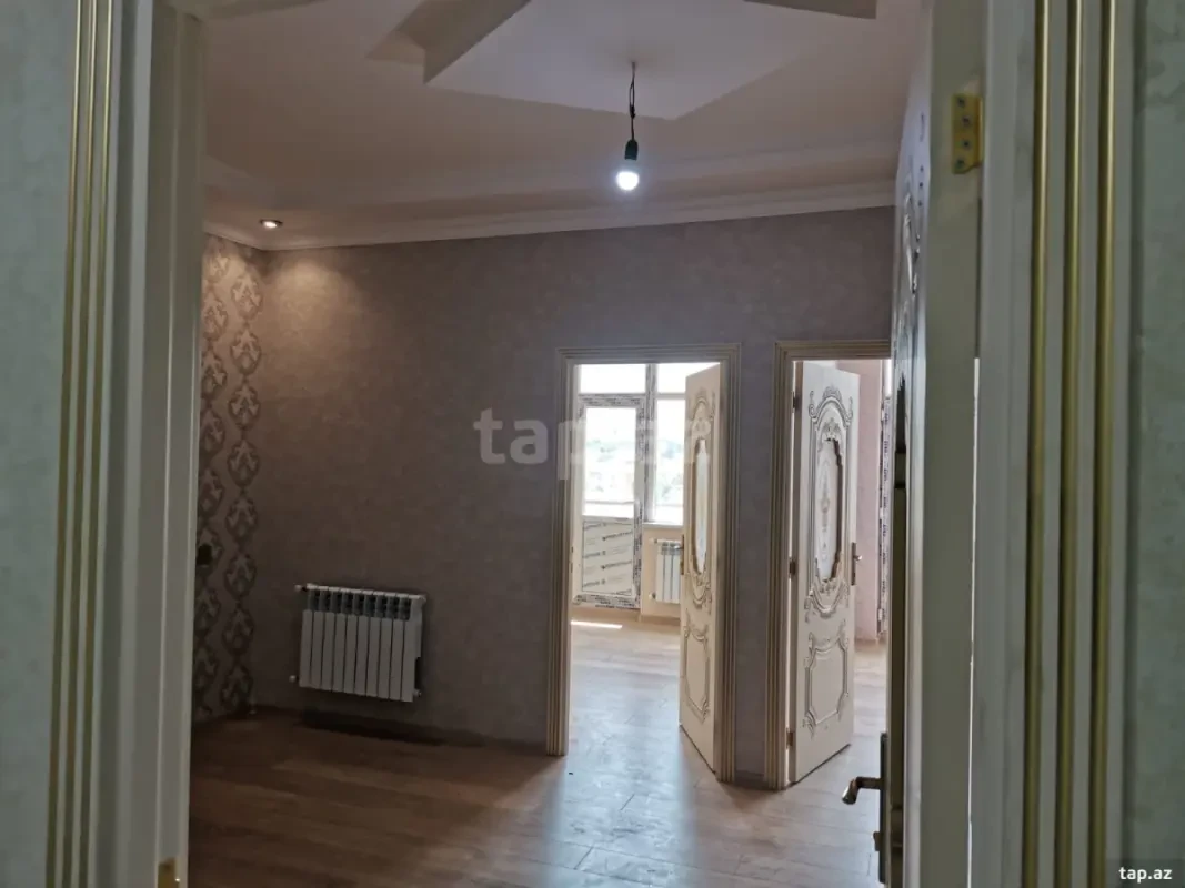 Kirayə verilir 3 otaqlı yeni tikili 72 m²