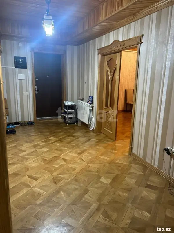Satılır 2 otaqlı yeni tikili 106 m²