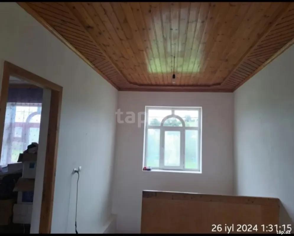 Satılır 10 otaqlı həyət evi 65 m²