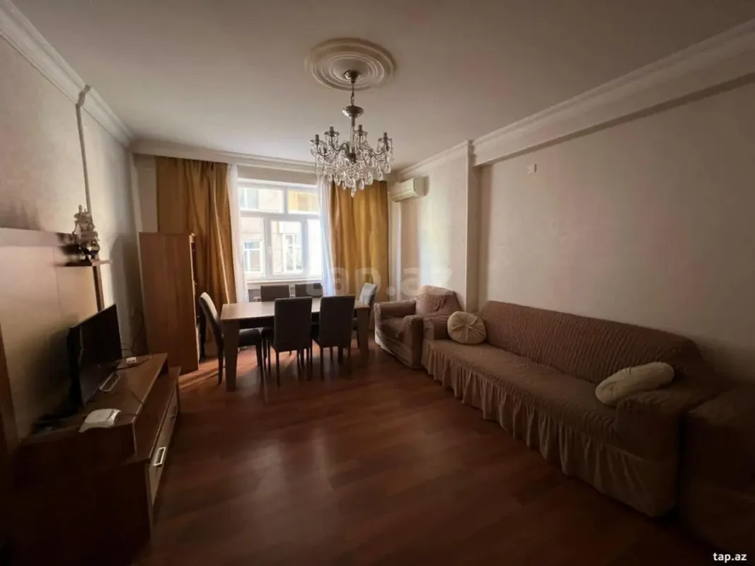 Kirayə verilir 3 otaqlı yeni tikili 110 m²