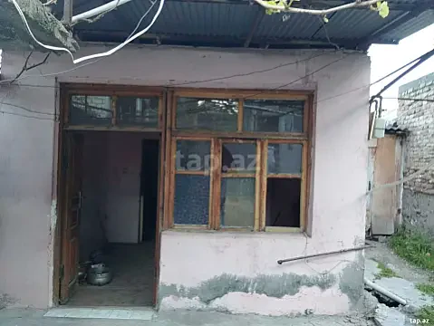 Satılır 3 otaqlı həyət evi 12 m² — Gəncə 3 otaq 12.00 m²