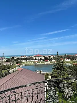 Satılır 8 otaqlı həyət evi 600 m² — Bakı, Novxanı 8 otaq 600.00 m²