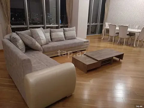 Kirayə verilir 3 otaqlı yeni tikili 120 m² — Bakı 3 otaq 120.00 m²