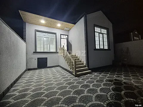 Satılır 4 otaqlı həyət evi 110 m² — Bakı 4 otaq 110.00 m²