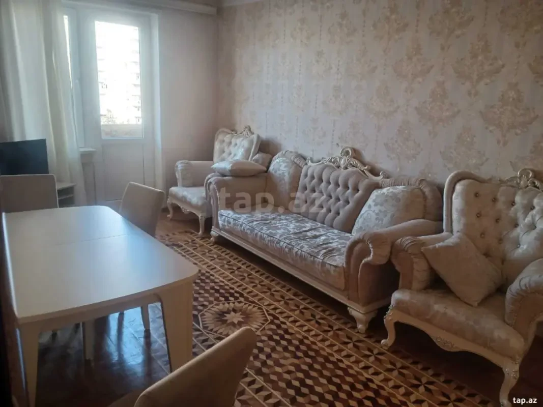 Kirayə verilir 3 otaqlı mənzil 80 m²