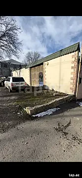 Satılır 12 otaqlı həyət evi 800 m² — Göygöl 12 otaq 800.00 m²
