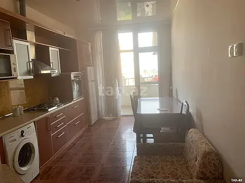 Kirayə verilir 3 otaqlı yeni tikili 130 m² — Bakı, Nizami 3 otaq 130.00 m²