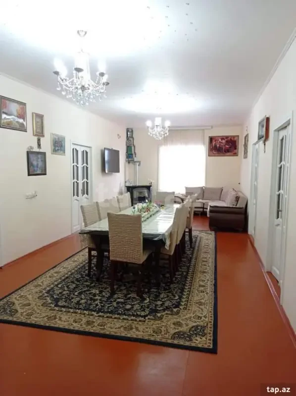 Satılır 3 otaqlı həyət evi 236 m²