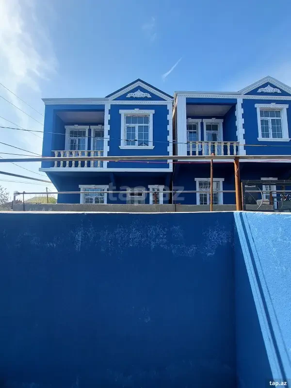Satılır 4 otaqlı həyət evi 130 m²