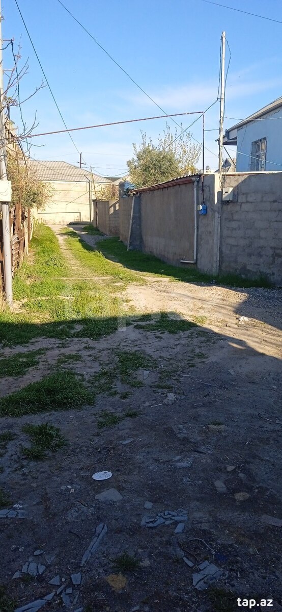 Satılır 2 otaqlı həyət evi 80 m²