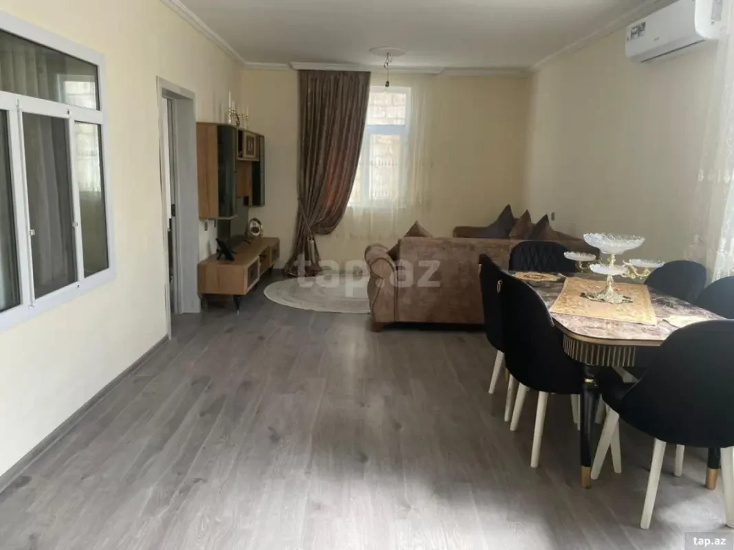 Satılır 4 otaqlı həyət evi 120 m²