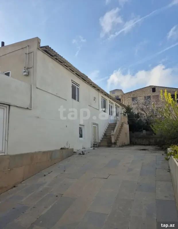 Satılır 7 otaqlı həyət evi 134 m²