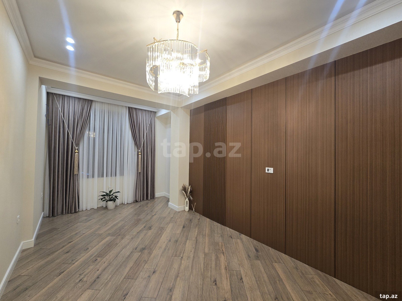 Satılır 3 otaqlı yeni tikili 99 m²