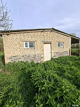 Satılır 2 otaqlı həyət evi 80 m² — Şəki 2 otaq 80.00 m²