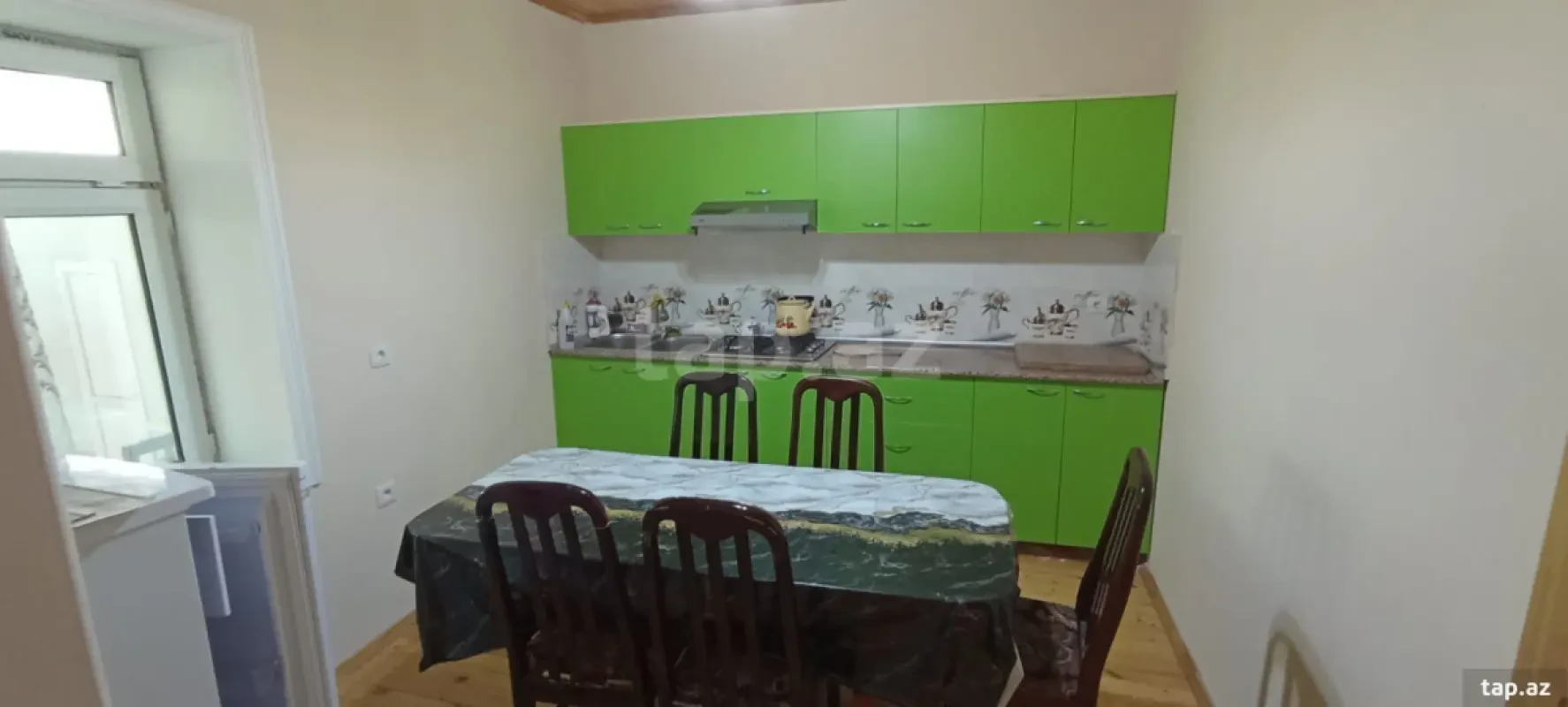 Kirayə verilir 5 otaqlı həyət evi 200 m²