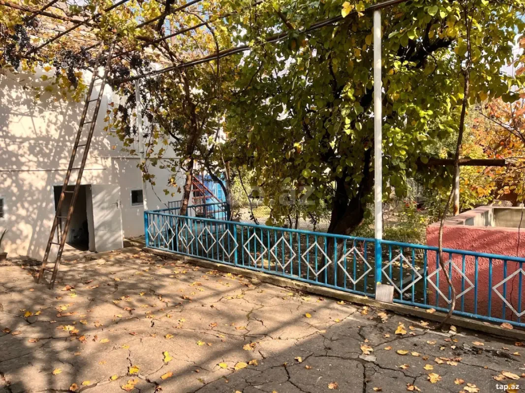 Kirayə verilir 2 otaqlı həyət evi 90 m²