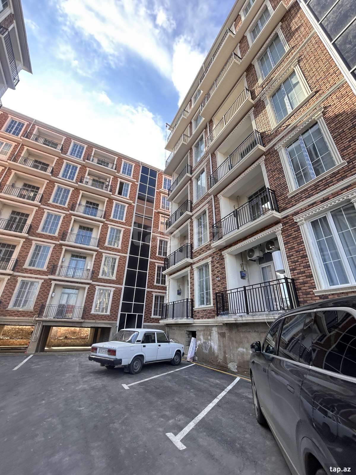 Satılır 2 otaqlı yeni tikili 63.98 m²