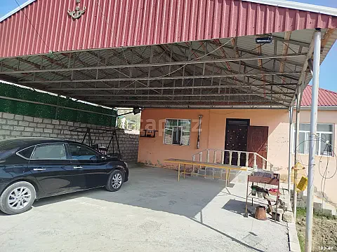 Satılır 4 otaqlı həyət evi 110 m² — Şamaxı 4 otaq 110.00 m²