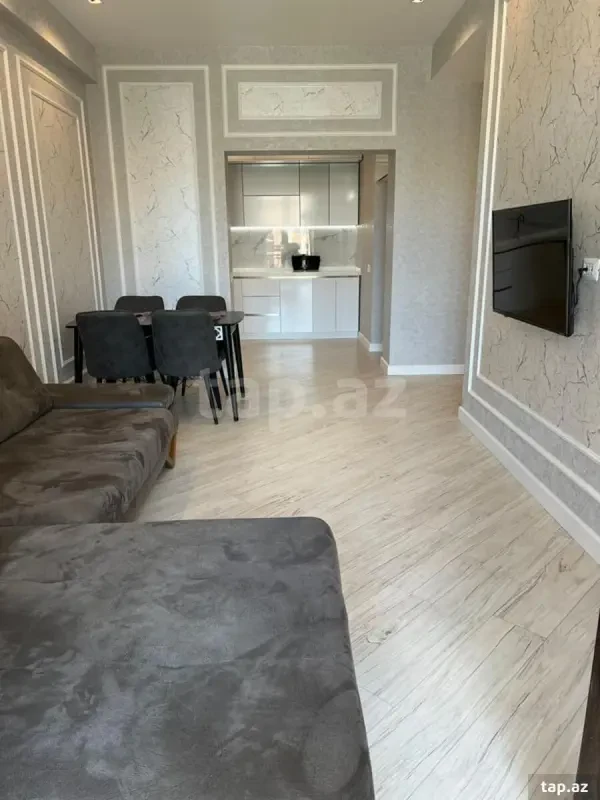 Satılır 3 otaqlı yeni tikili 85 m²
