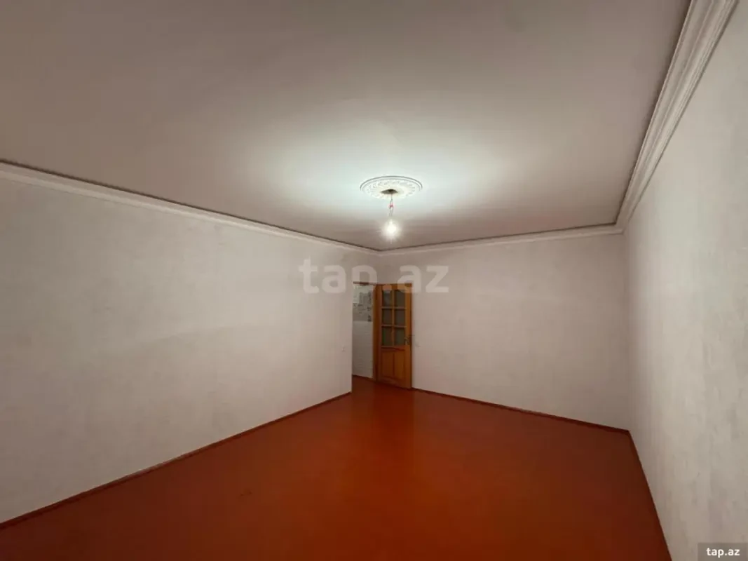 Satılır 1 otaqlı mənzil 36 m²
