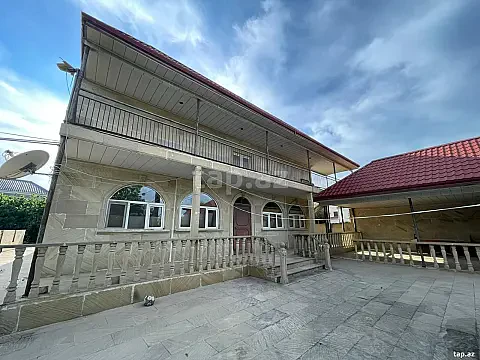 Satılır 5 otaqlı həyət evi 200 m² — Bakı, Novxanı 5 otaq 200.00 m²