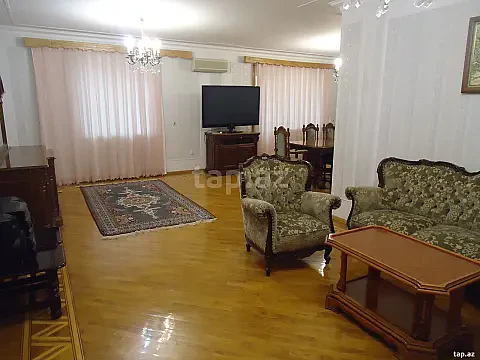 Kirayə verilir 6 otaqlı mənzil 267 m² — Bakı, Xətai 6 otaq 267.00 m²