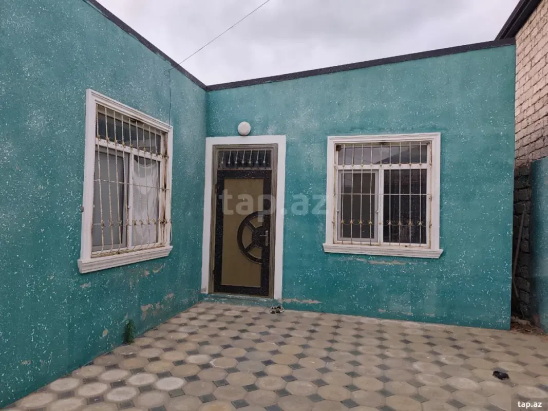 Satılır 2 otaqlı həyət evi 60 m²