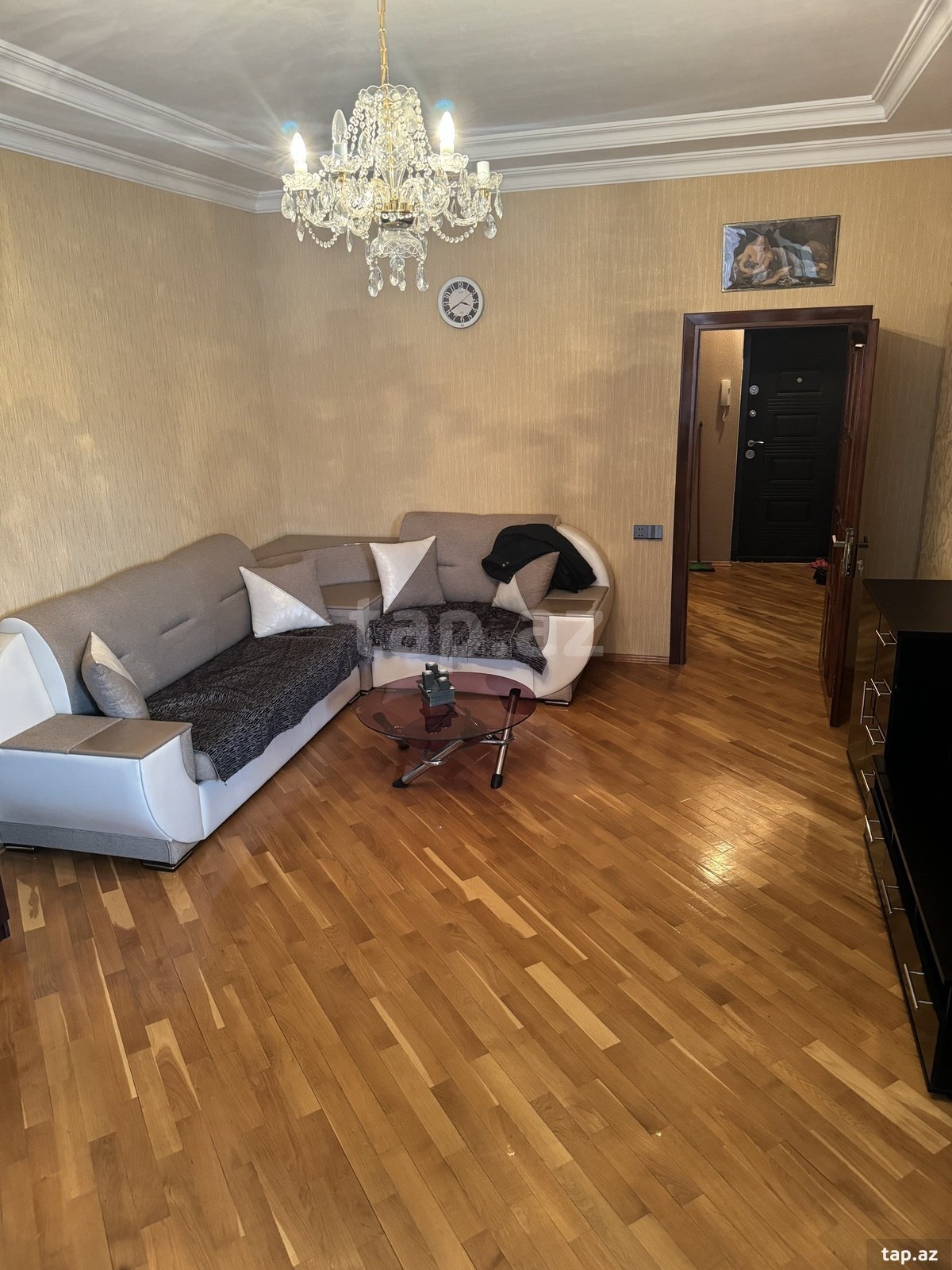 Kirayə verilir 2 otaqlı yeni tikili 60 m²