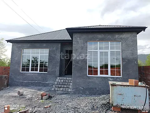 Satılır 4 otaqlı həyət evi 120 m² — Zaqatala 4 otaq 120.00 m²