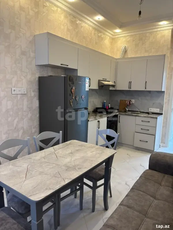 Kirayə verilir 1 otaqlı yeni tikili 55 m²