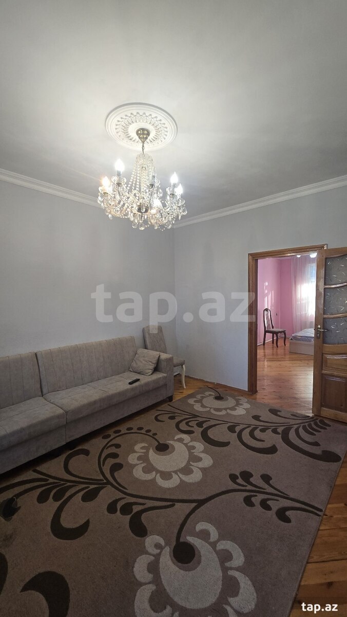 Kirayə verilir 2 otaqlı mənzil 45 m²