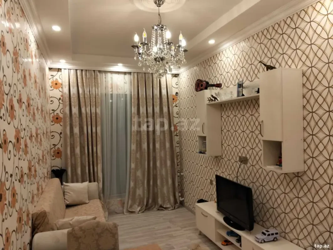 Kirayə verilir 2 otaqlı həyət evi 130 m²