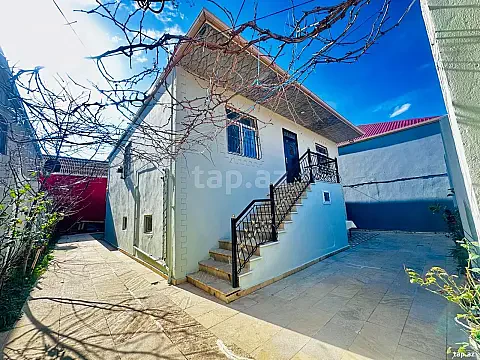 Satılır 8 otaqlı həyət evi 218 m² — Bakı, Binəqədi 8 otaq 218.00 m²