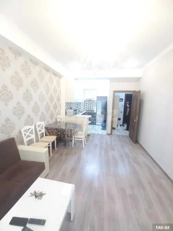 Kirayə verilir 2 otaqlı yeni tikili 50 m²