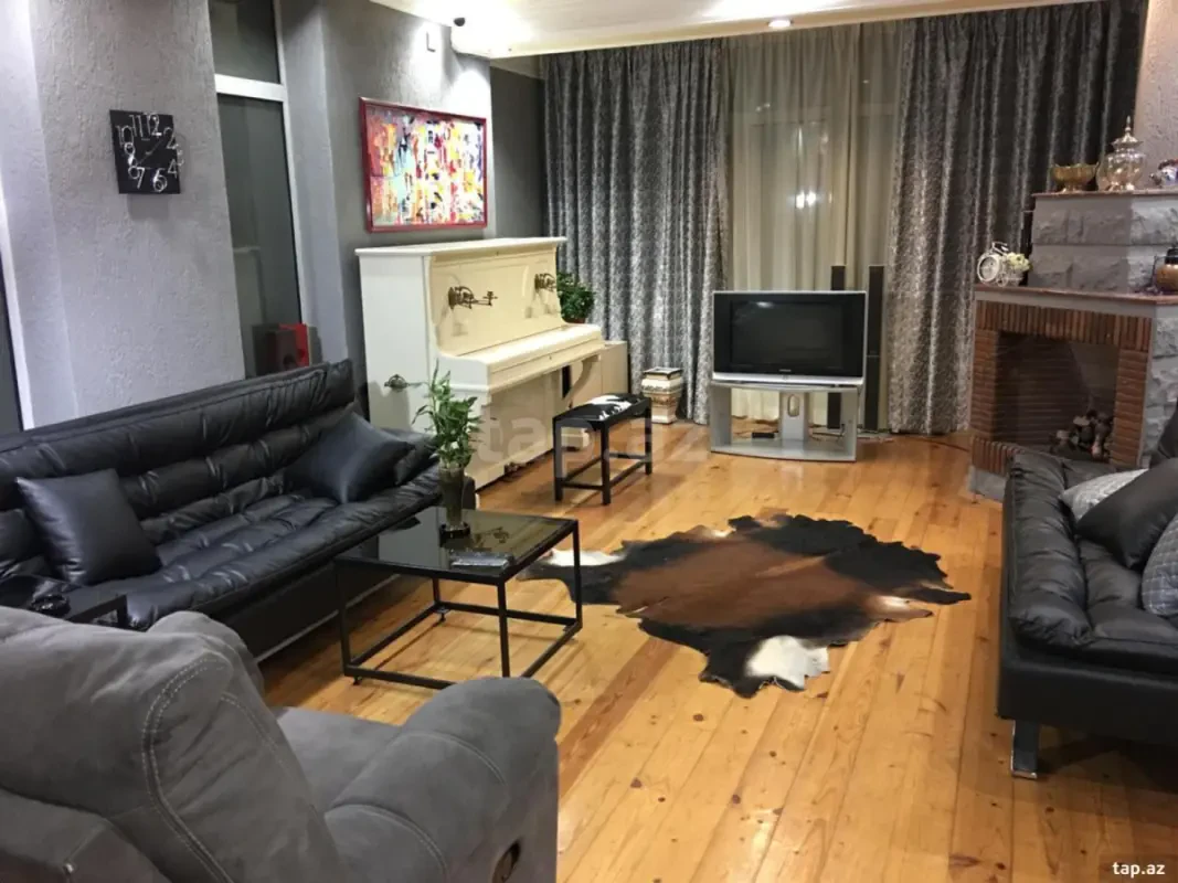 Satılır 4 otaqlı həyət evi 226 m²