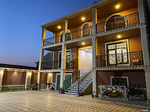 Satılır 9 otaqlı həyət evi 470 m² — Bakı, Binə 9 otaq 470.00 m²