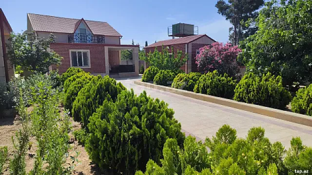Kirayə verilir 5 otaqlı həyət evi 160 m² — Bakı, Novxanı 5 otaq 160.00 m²
