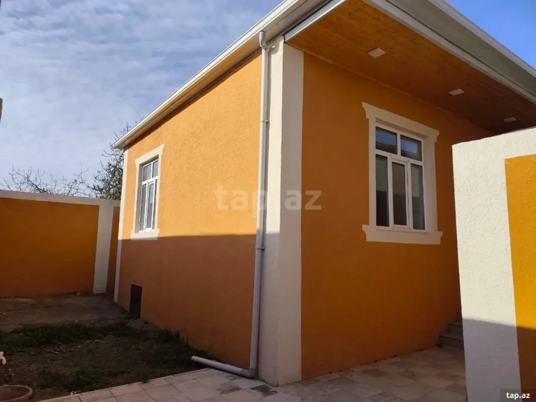 Satılır 3 otaqlı həyət evi 75 m²