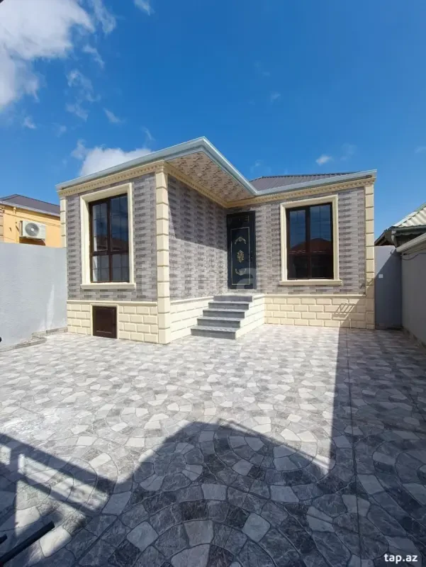 Satılır 4 otaqlı həyət evi 100 m²