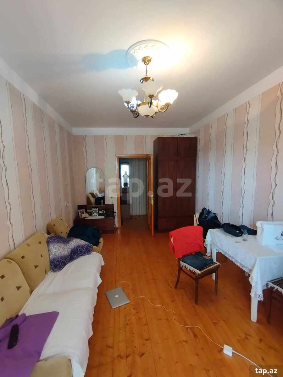 Satılır 2 otaqlı mənzil 45 m²