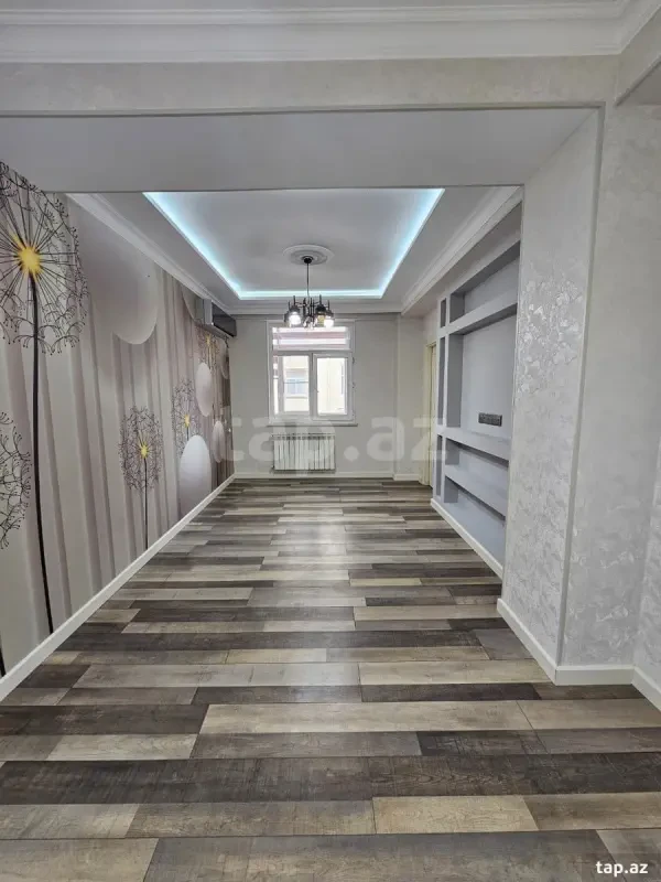 Satılır 3 otaqlı yeni tikili 80 m²