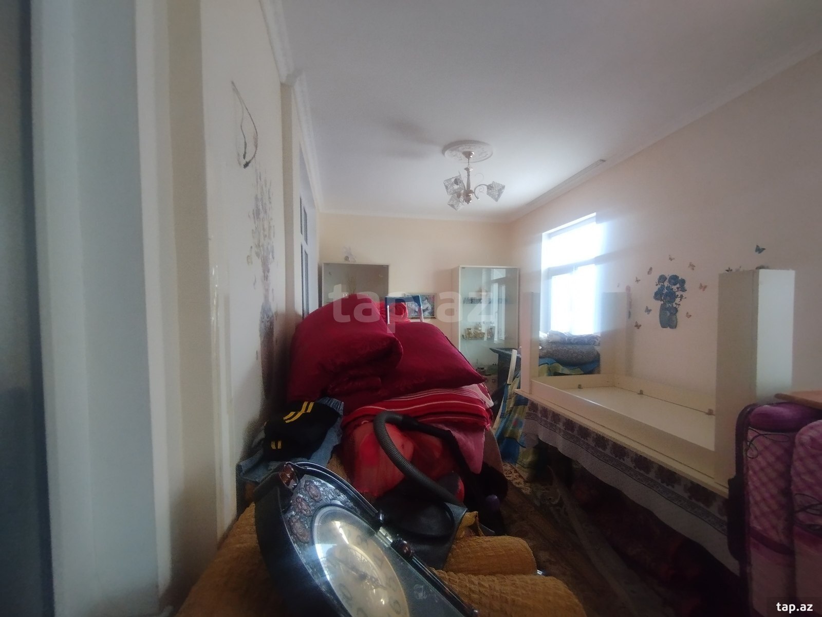 Satılır 2 otaqlı mənzil 55 m²